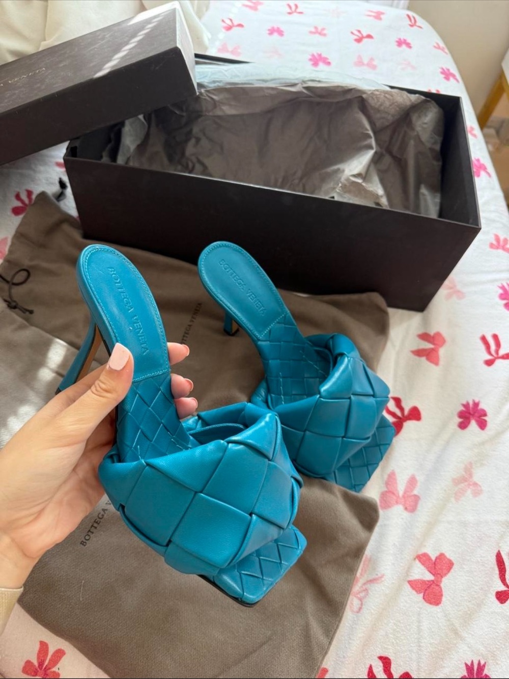 Bottega Veneta Teal Intrecciato Leather Knotted Mules